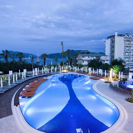 Casa De Maris & Adult Only 16 מלון 5*